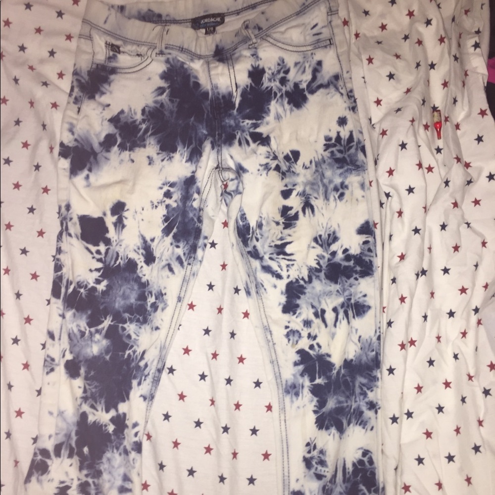 Kids jeans ( you have to pay shipping)sorry